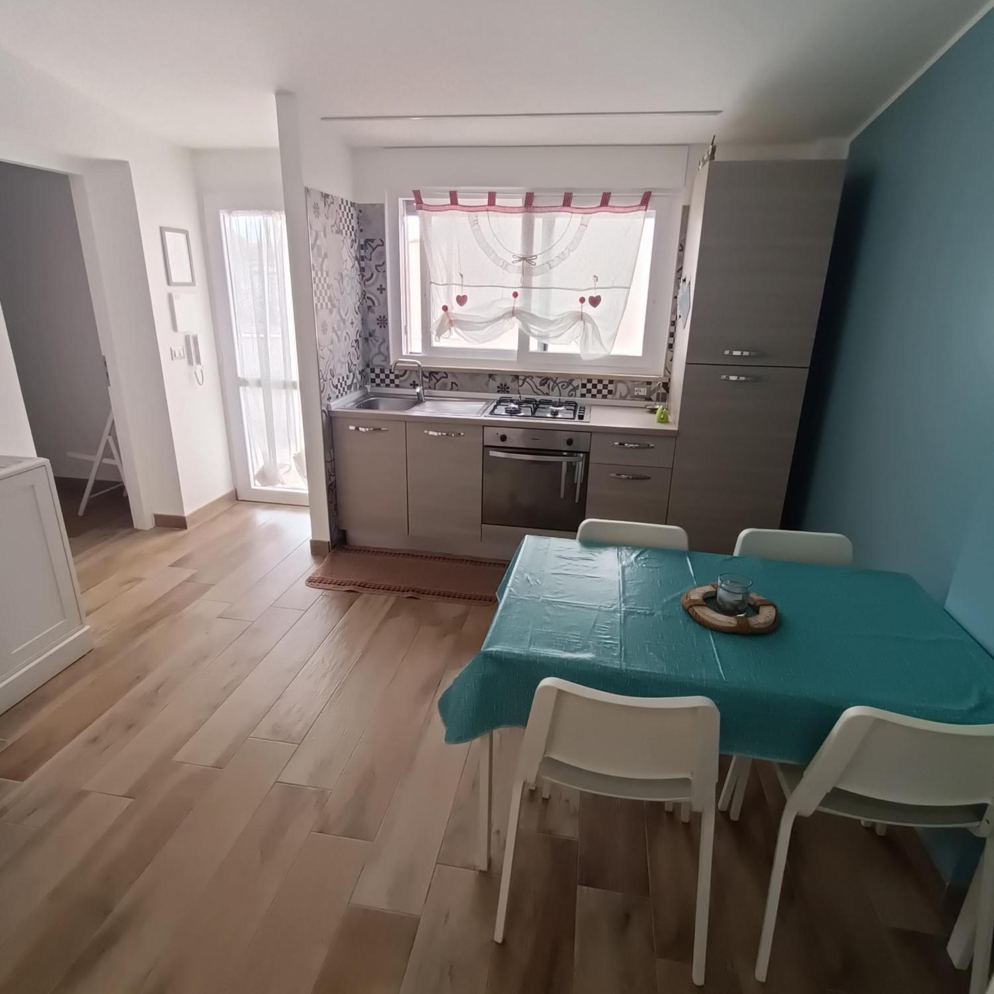 Casa Vacanza Antico Porto Verde ตาร์กวิเนีย ภายนอก รูปภาพ